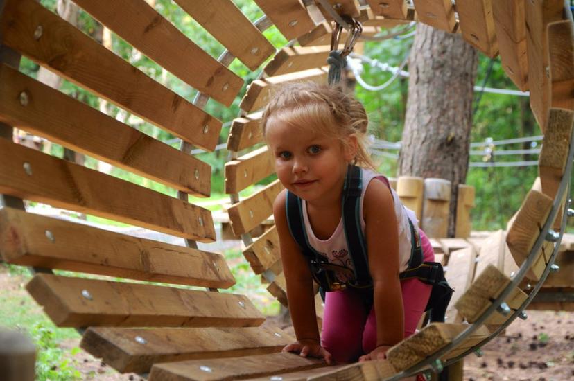 Põnev seiklusrada lapsele Nõmme seikluspargis