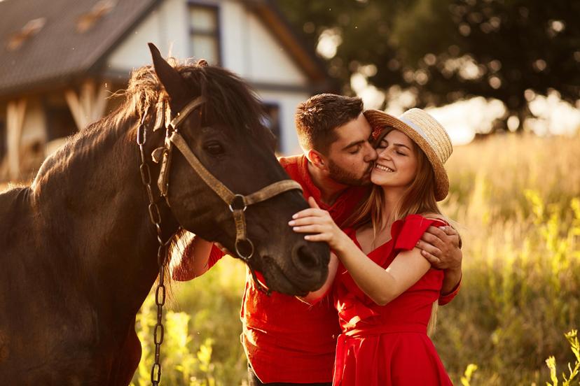 2-tunnine romantiline ratsamatk