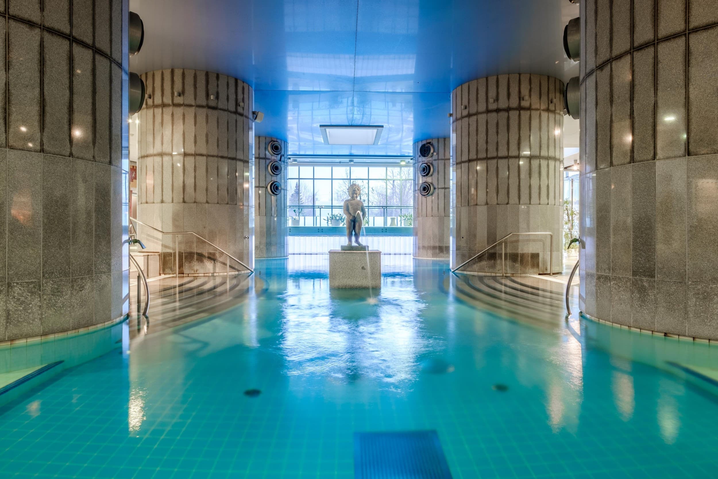 Посещение водного центра Tallink Aqua SPA для двоих