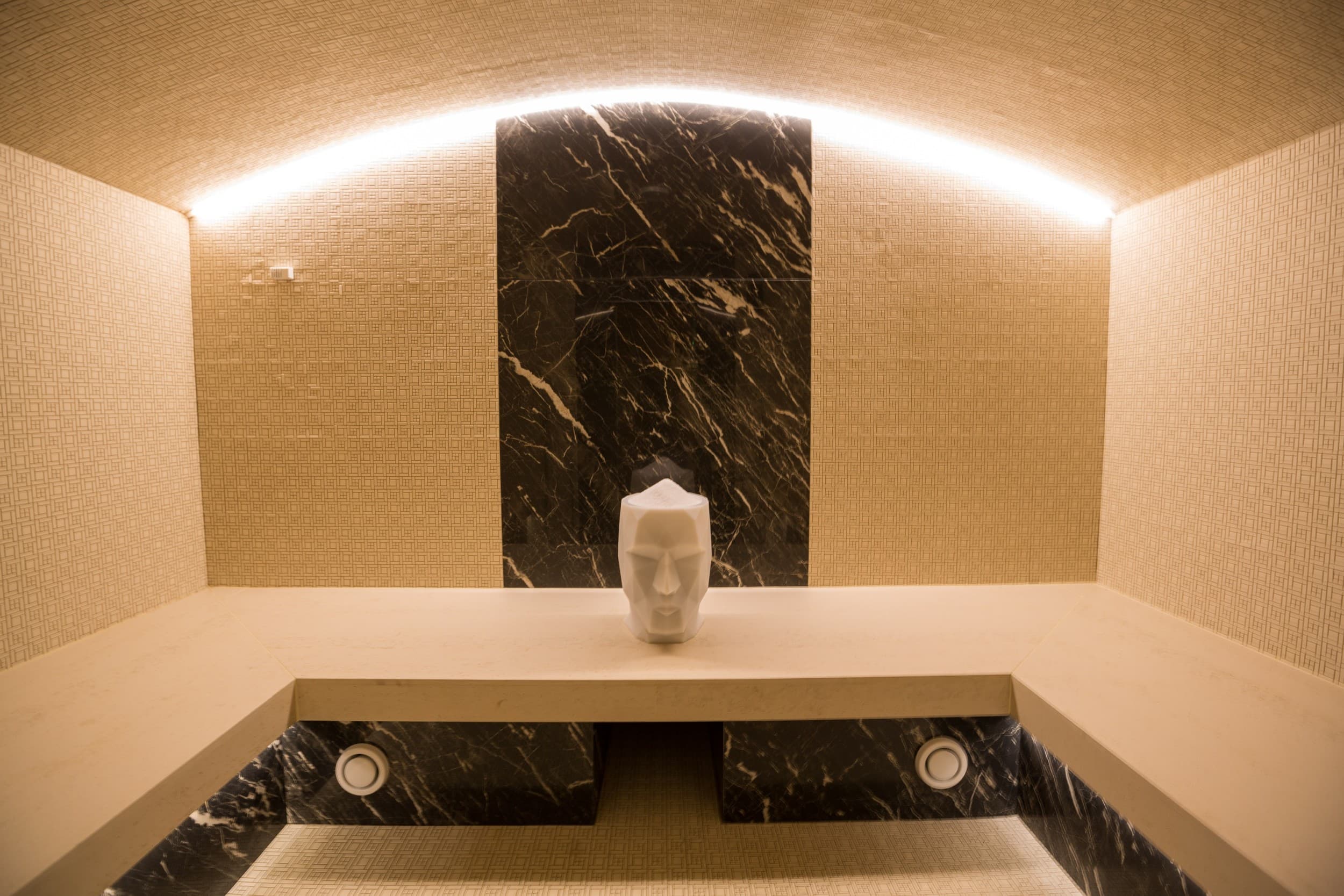 SPA18+ majutuspakett kahele Tallinn Viimsi SPA hotellis | Kingitus