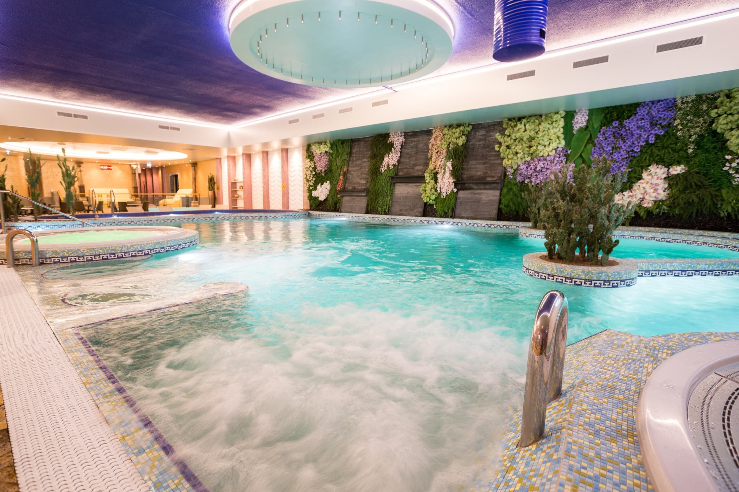 SPA18+ majutuspakett kahele Tallinn Viimsi SPA hotellis | Kingitus