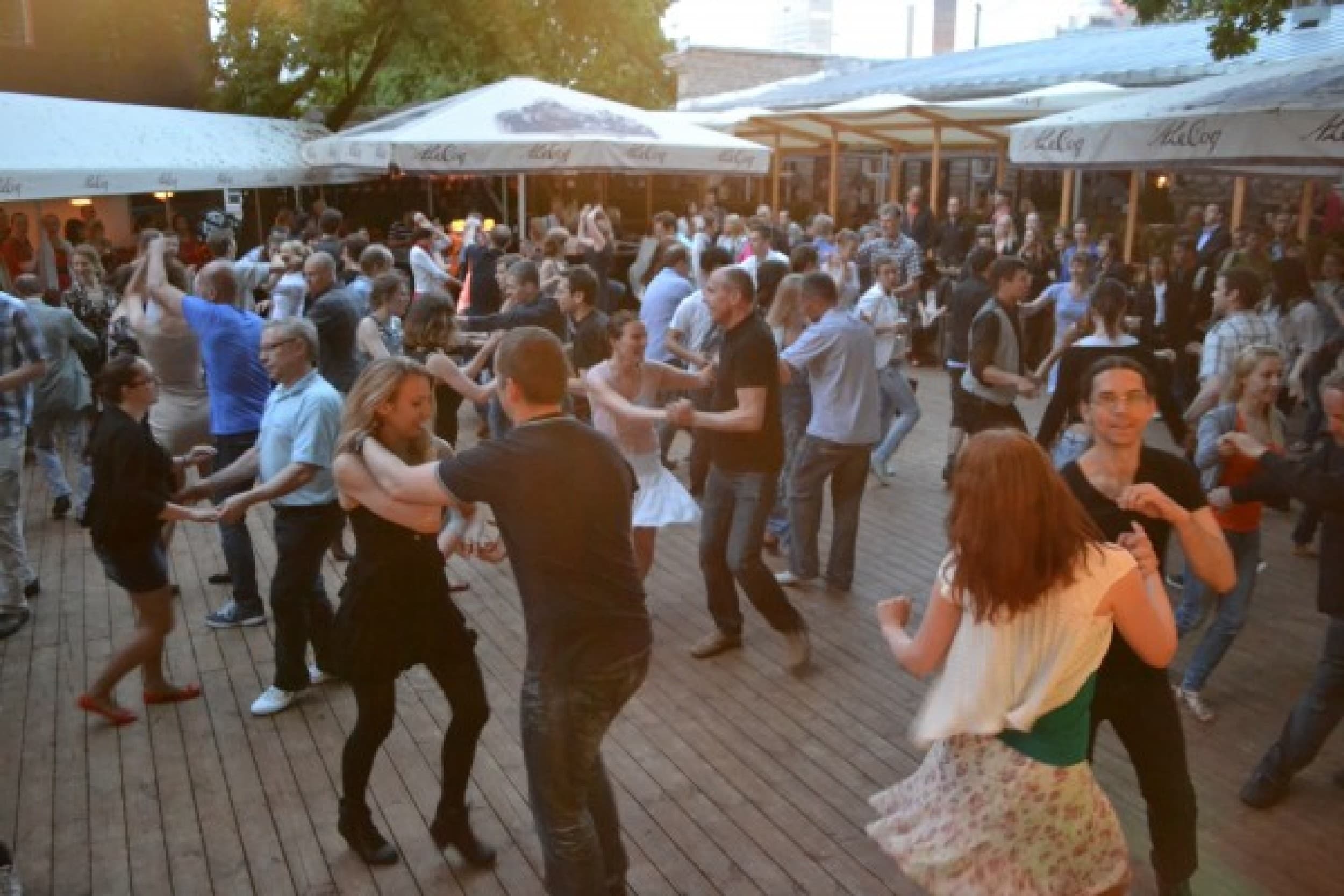 Ühekuuline tantsukursus Casa de Baile tantsukeskuses