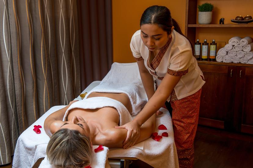 Tai õlimassaaž 90 min Thaiana salongis 