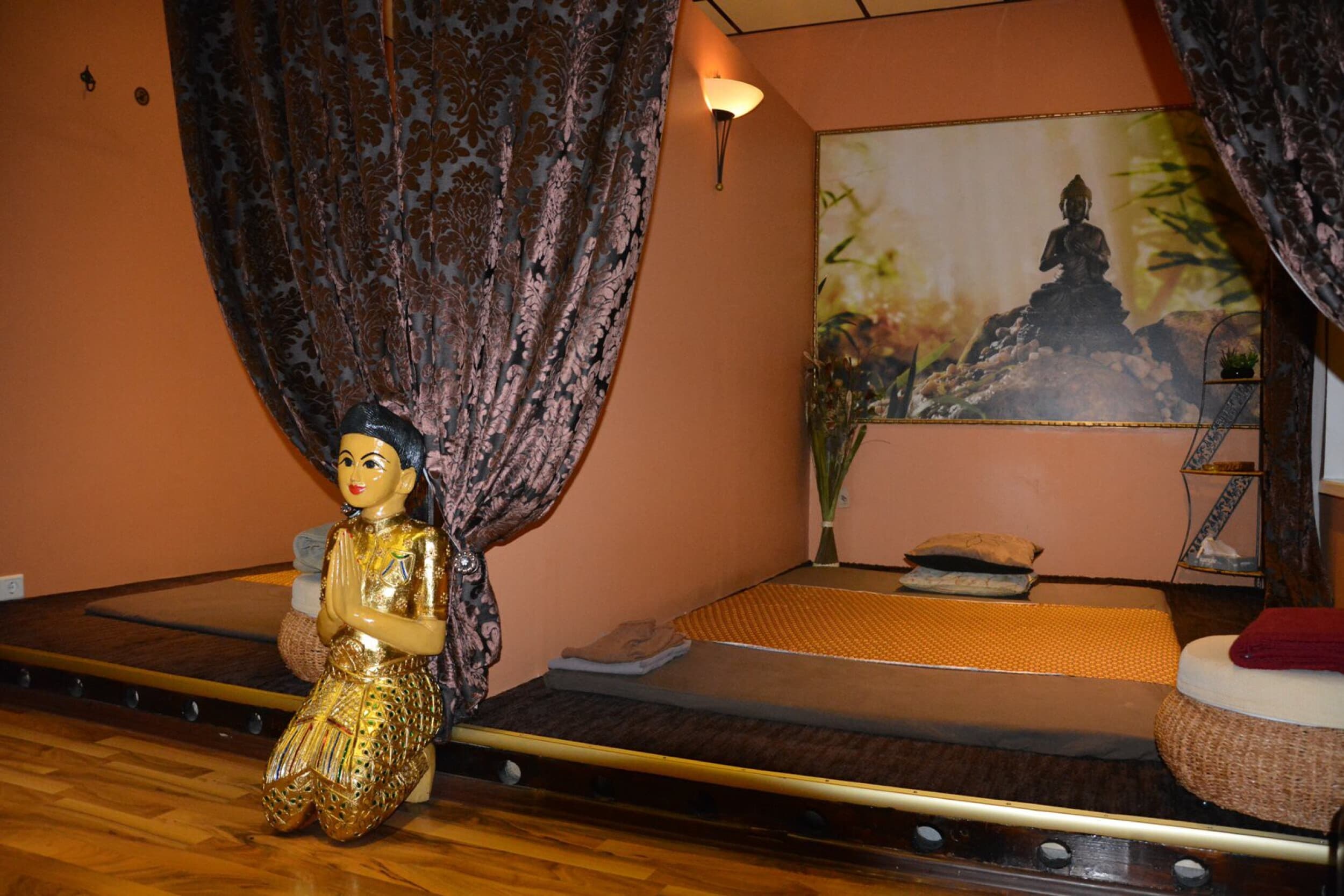 Thai Orchid SPA Королевский тайский массаж в 4 руки 60 мин