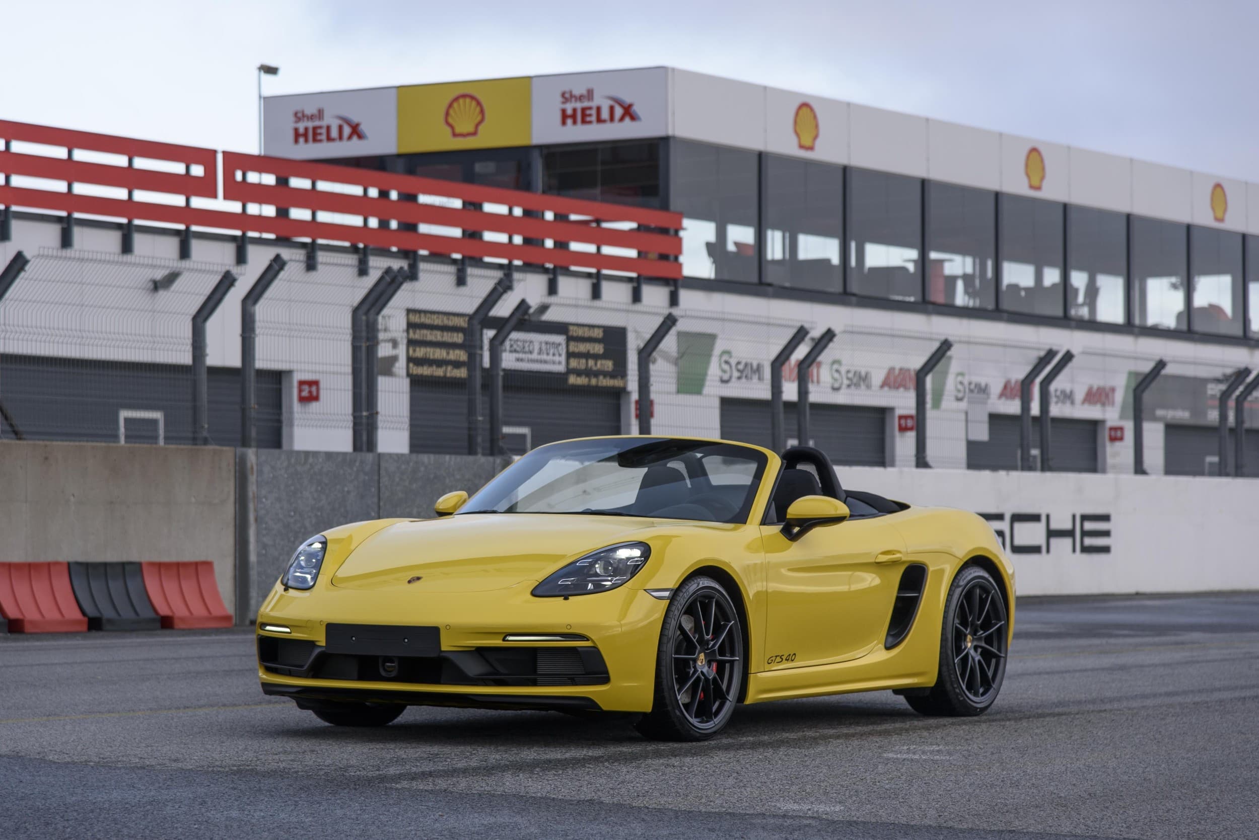 Захватывающая езда за рулем Porsche 718 Boxster GTS 4.0 | Kingitus