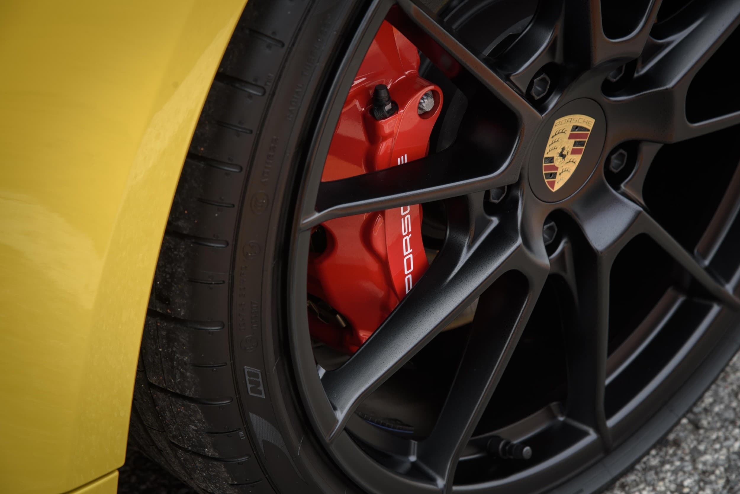 Захватывающая езда за рулем Porsche 718 Boxster GTS 4.0 | Kingitus