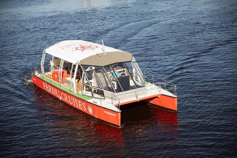 Lõbusõit Pärnu jõel ja lahel