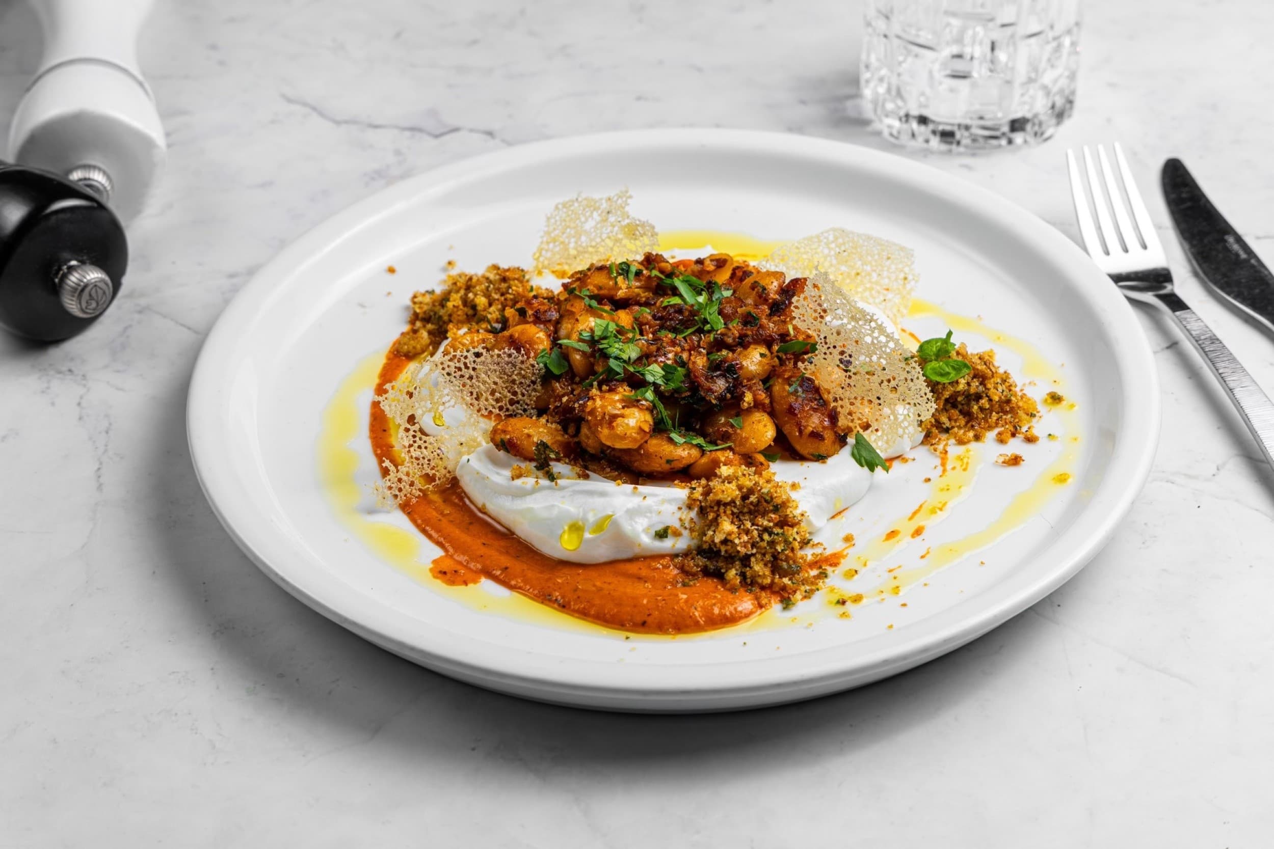 Õhtusöök restoran Oregano suveterassil | Kingitus