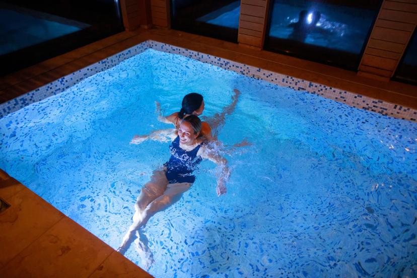 Spaapuhkus perele Ööbikuoru Villas