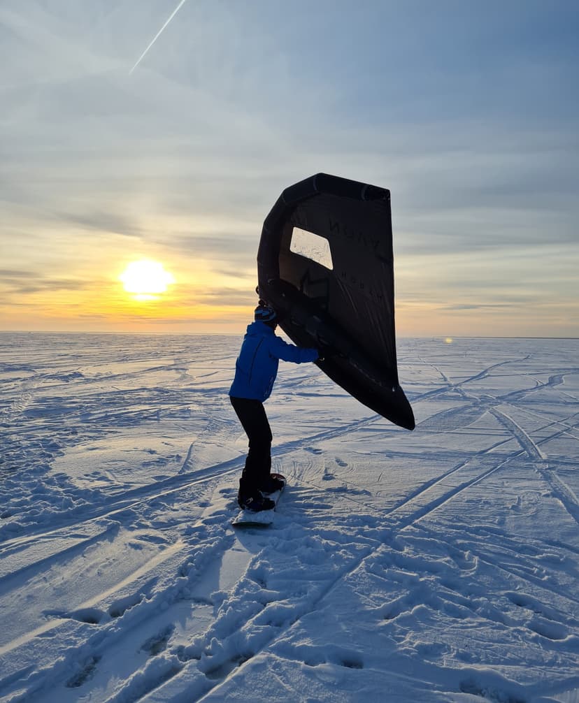 Tiivasurf ehk wingsurf lumel