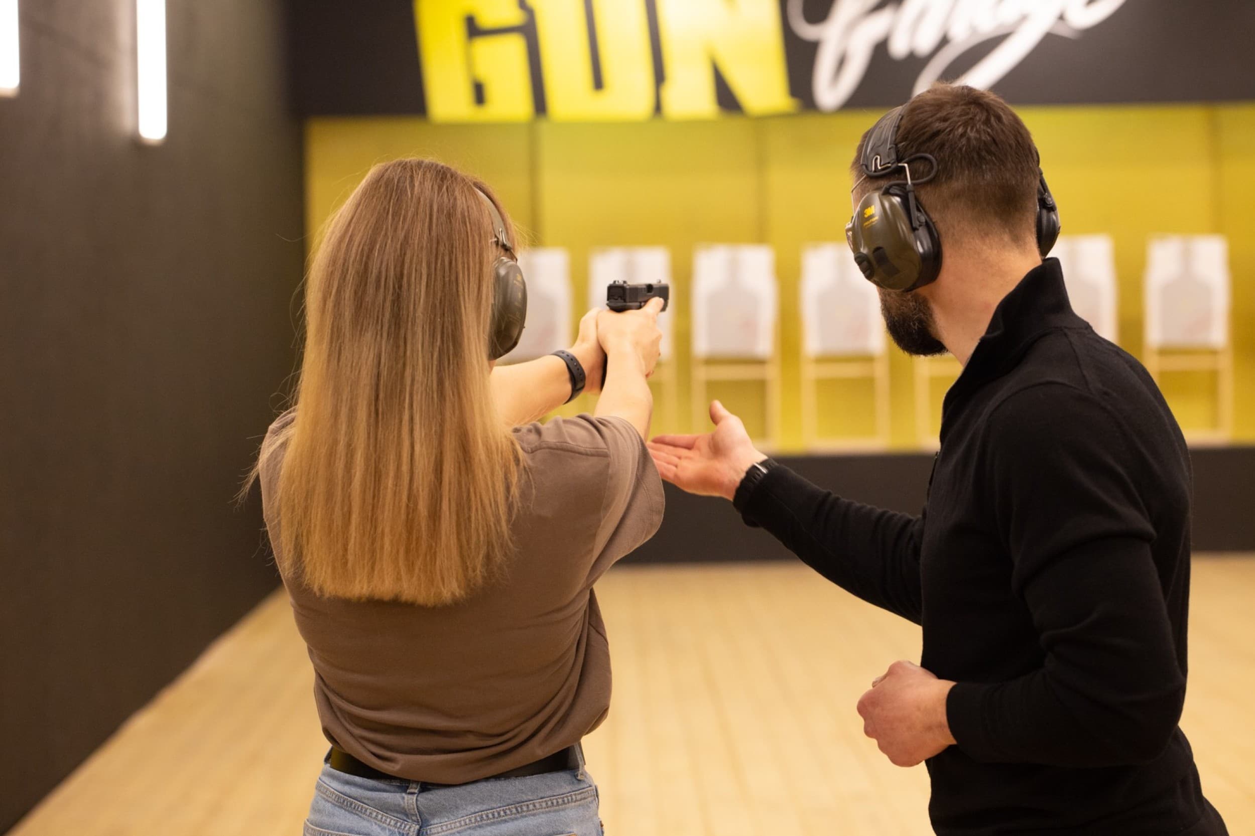 Стрелковый пакет «Ретро» в тире GunGarage