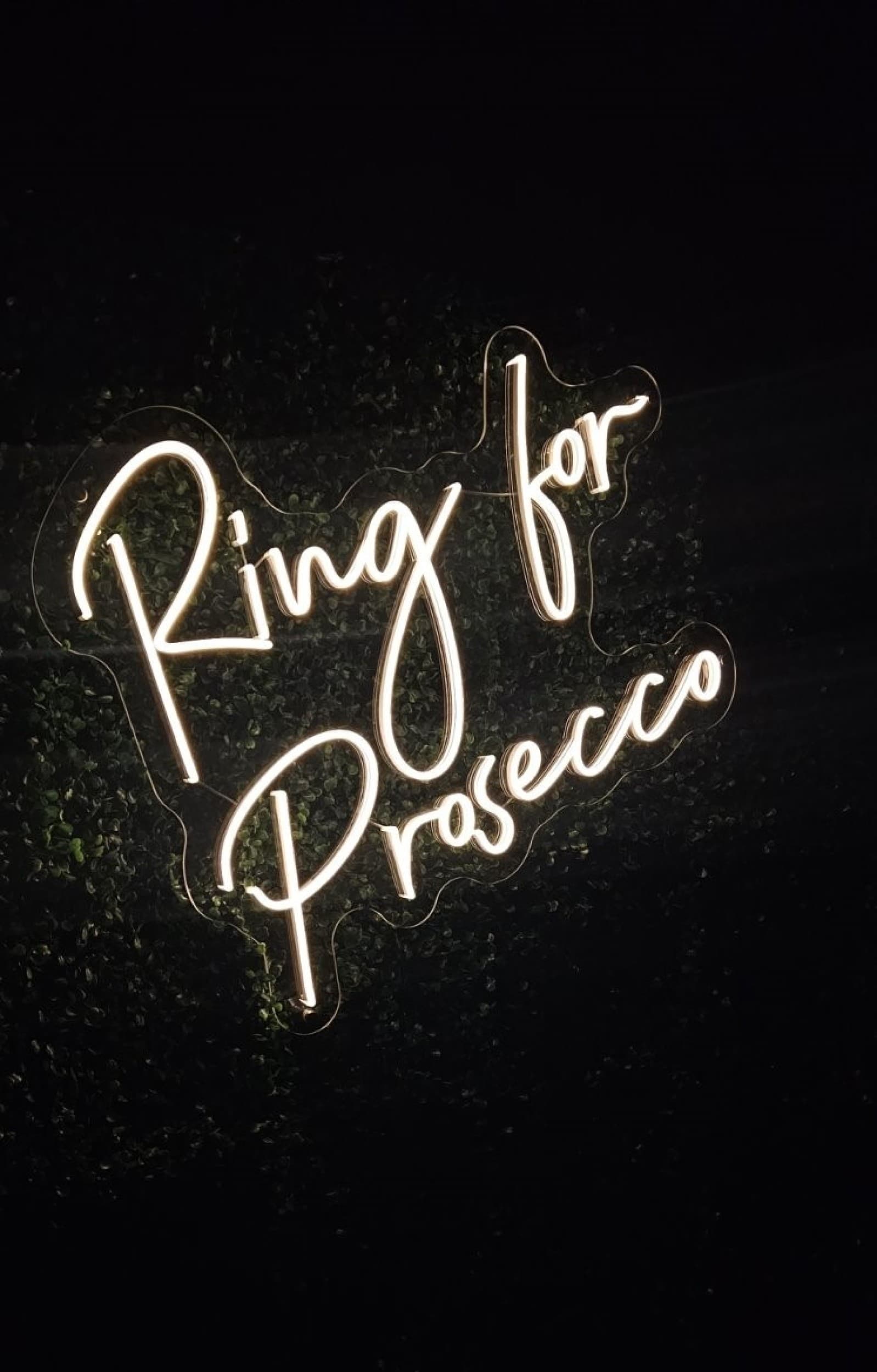 Интерактивный стенд Ring for Prosecco на ваше мероприятие – подарочная карта на 200 евро