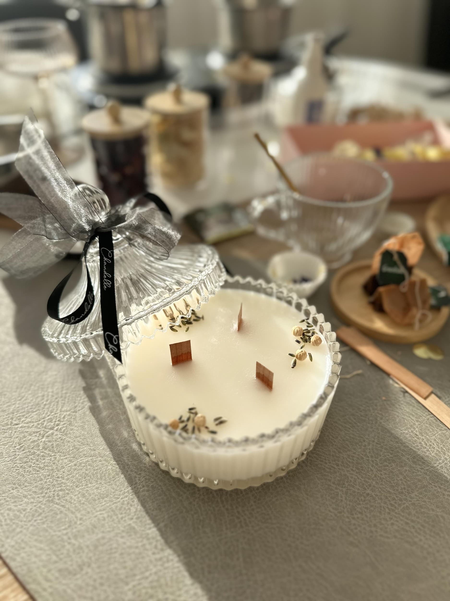 Chandelle Handicraft küünalde valmistamise töötuba seltskonnale