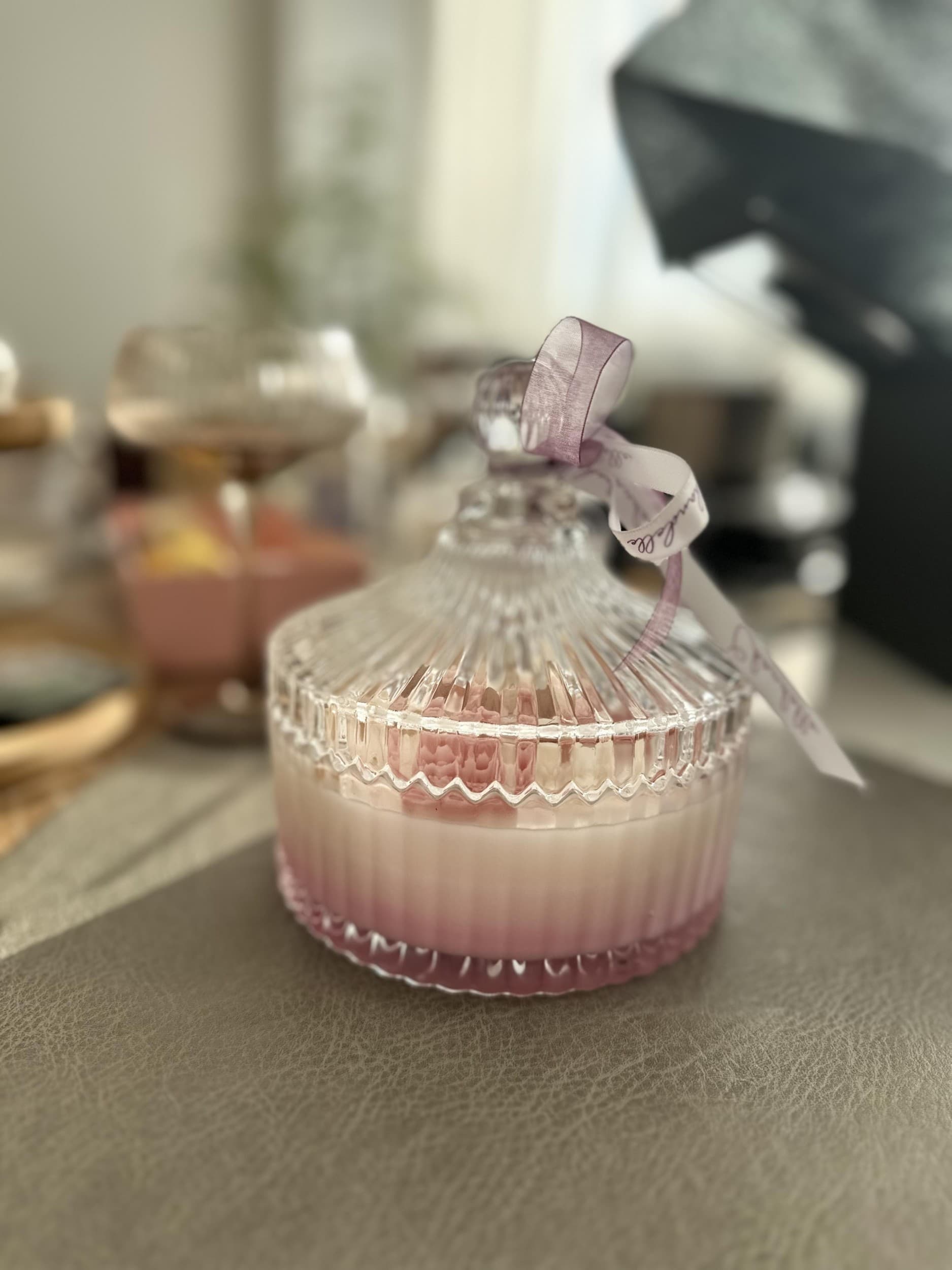 Chandelle Handicraft küünalde valmistamise töötuba seltskonnale