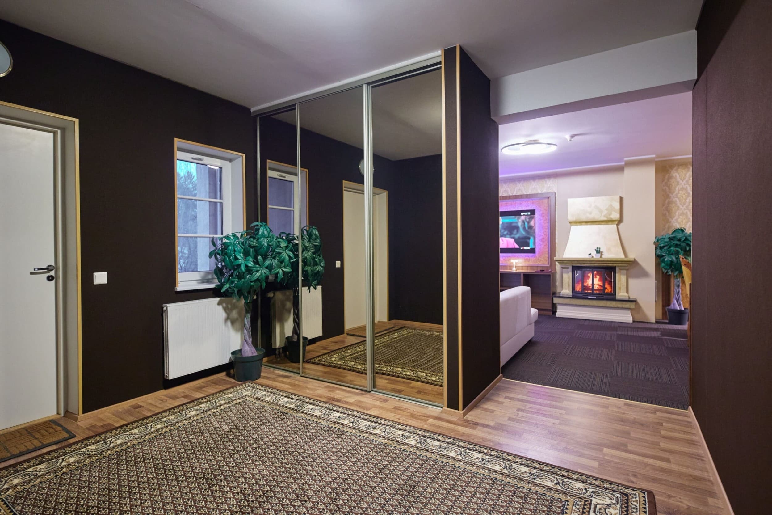 Argipäeva romantikapakett "Me2" Apartmentis või Penthouse-is | Kingitus