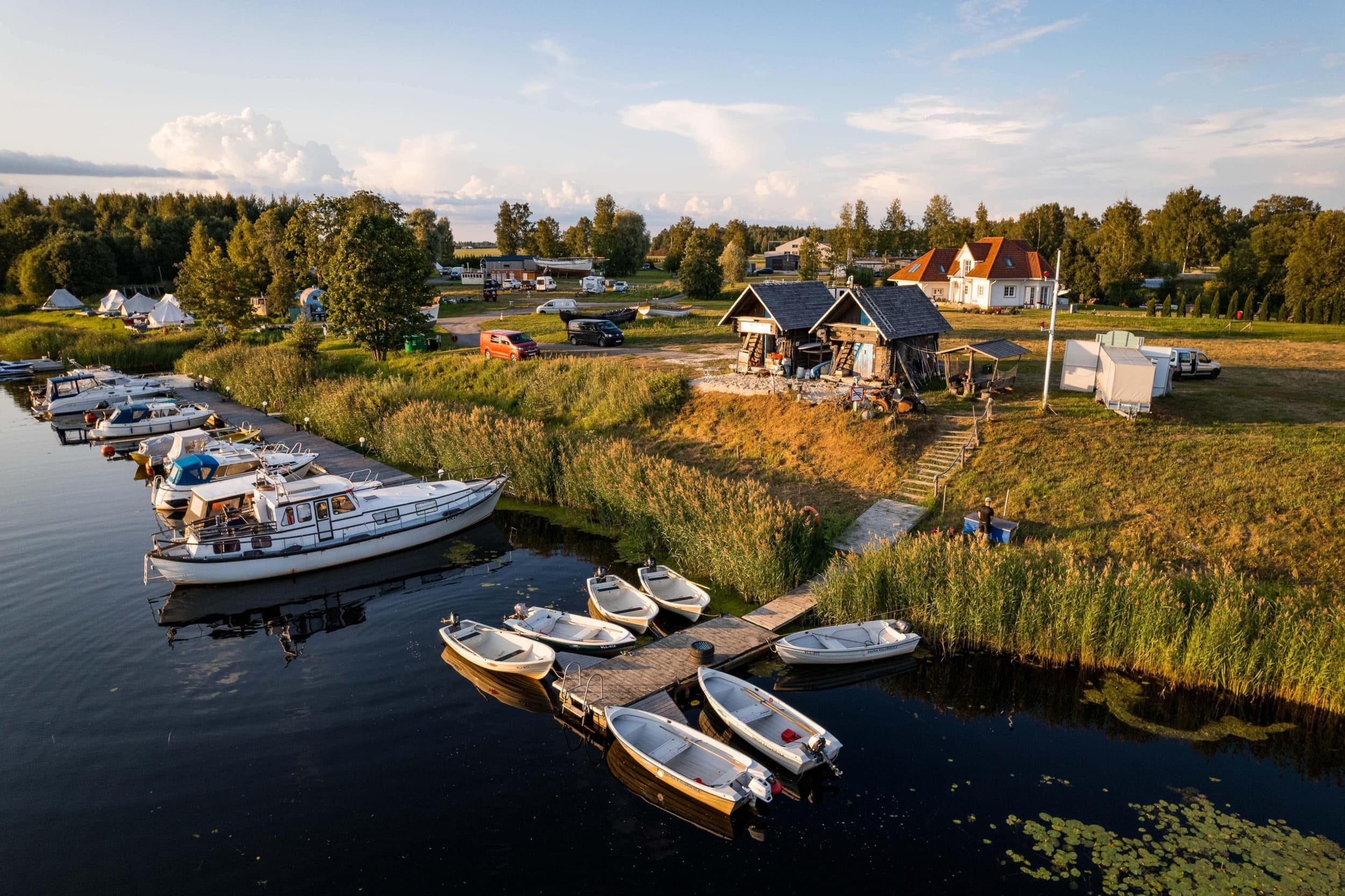 Elamuslik kalastusretk kahele koos majutusega Glamping telkhotellis või Kaluritoas