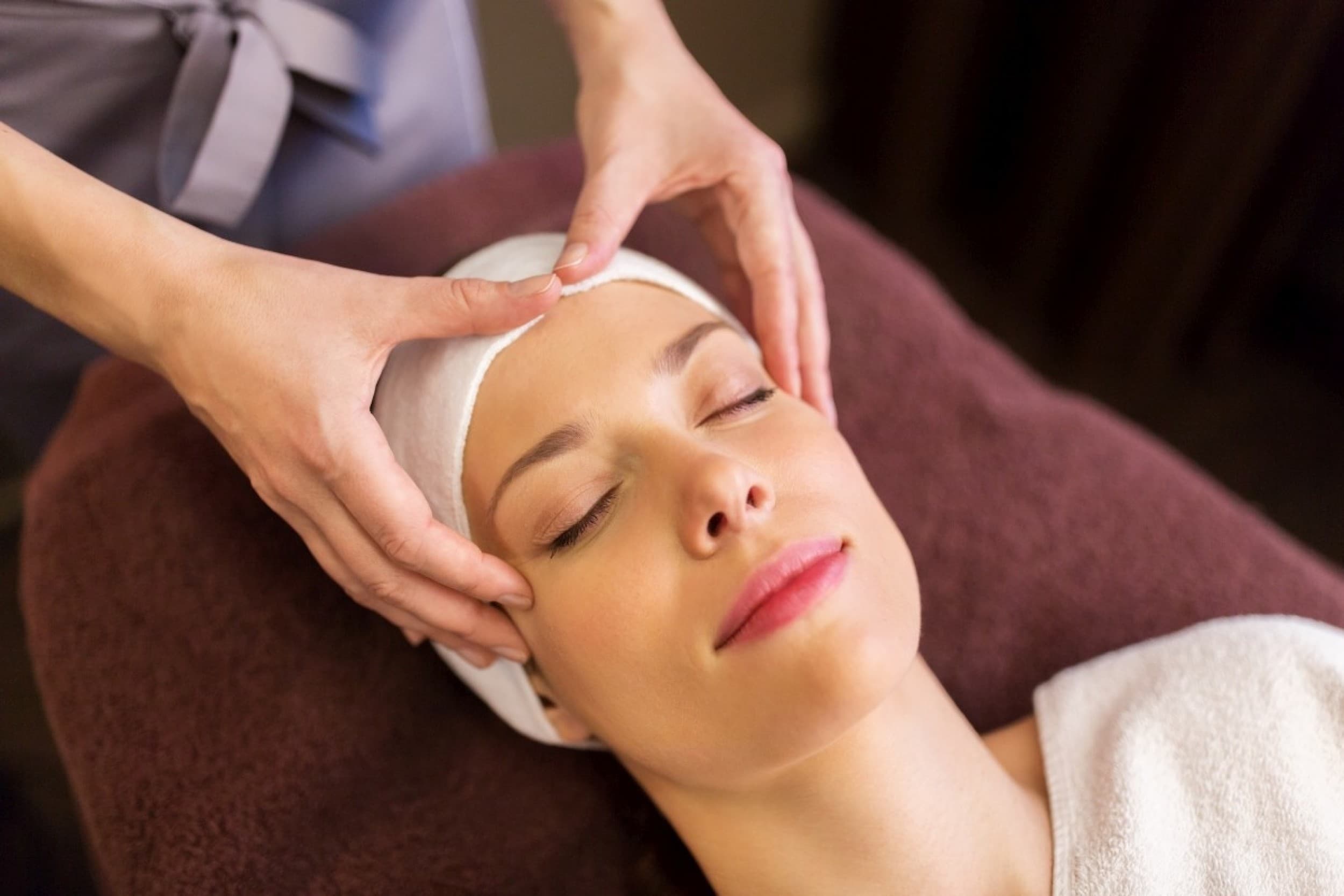 India peamassaaž Sinine Salong & Spas