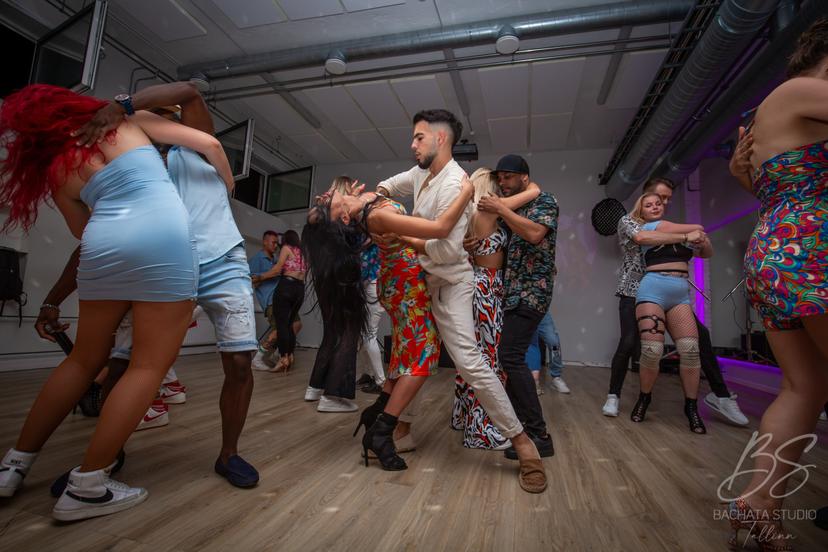 2 kuud tantsutreeninguid Bachata Studio Tallinnas