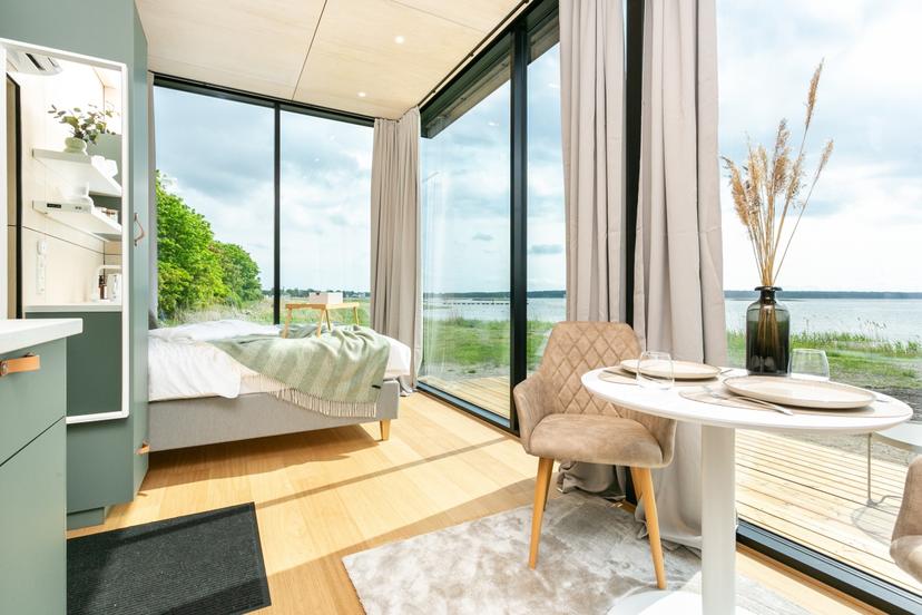 Mereäärne elamusmajutus Haapsalus | P-N