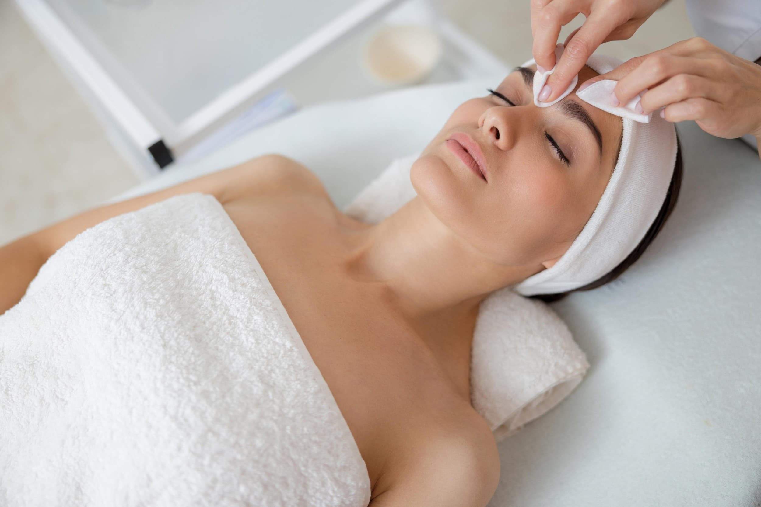 Нейтральный уход для жирной кожи Germaine de Capuccini Pureexpert | Kingitus