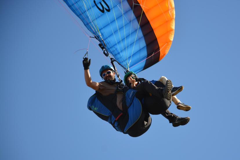 Lend paraplaanil lapsele + video