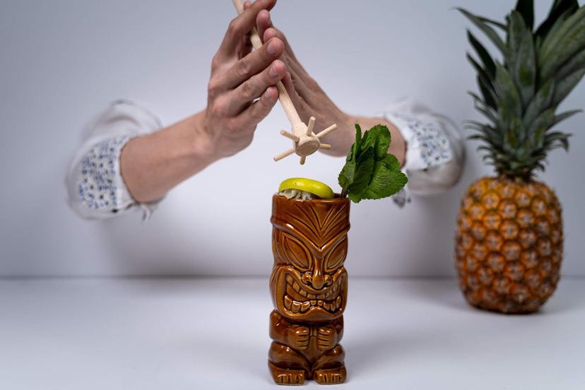 Poissmeesteõhtu meelelahutuslik kokteilikoolitus