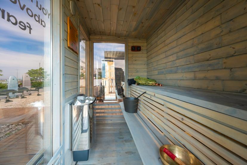 Lenda üle vee ilma purje ja mürata! eFoili lend Haven Jahisadamas kolmele