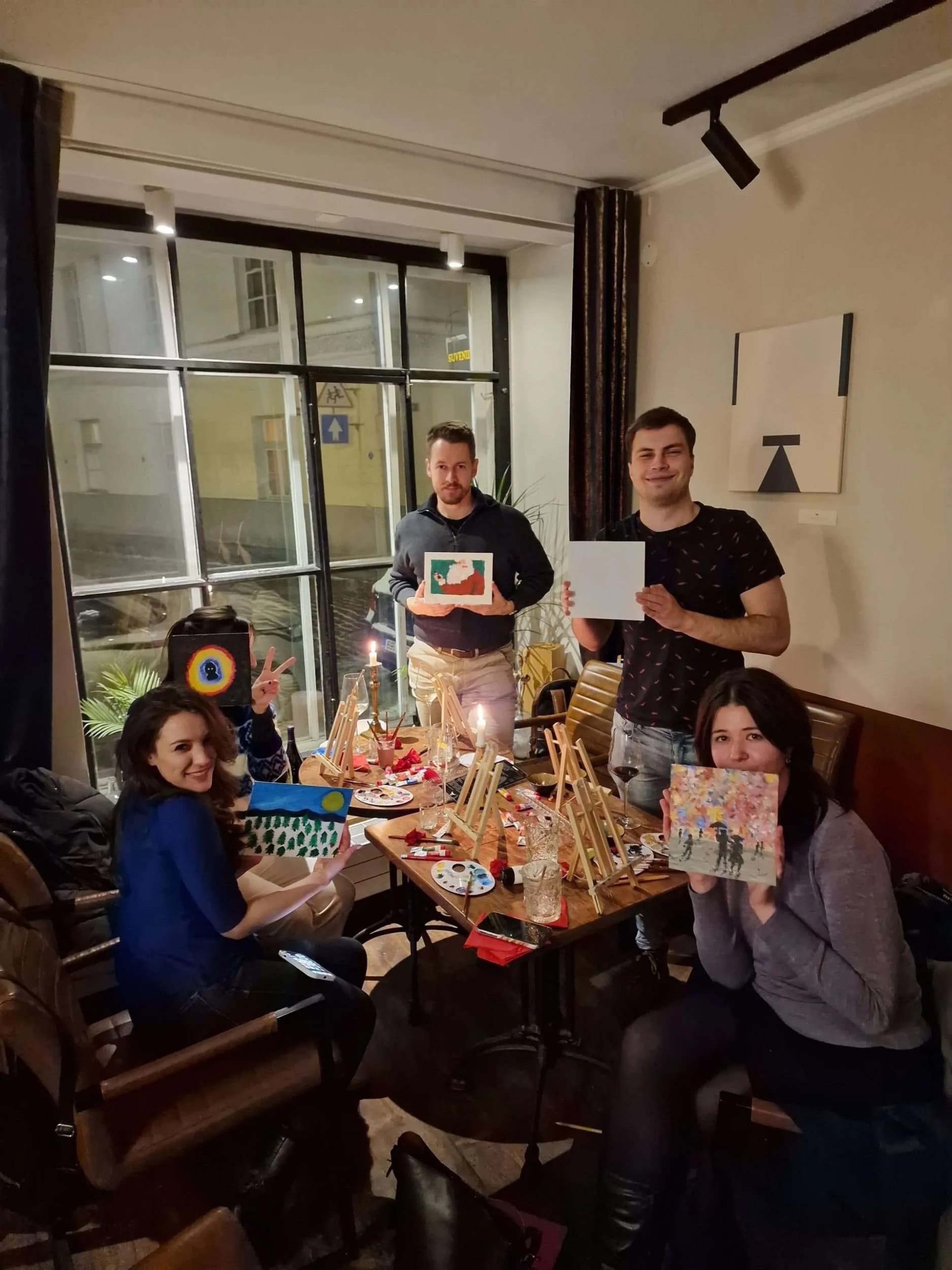 Sip & Paint для одного в Toro Winebar