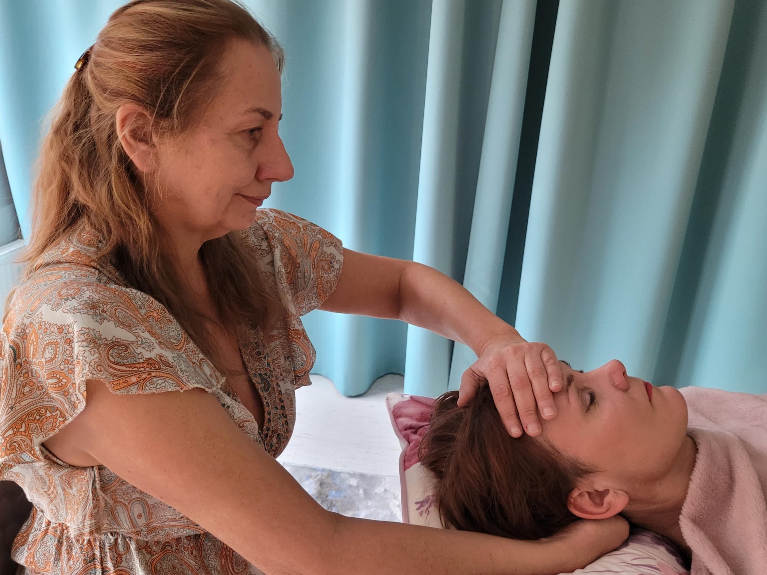 Reiki tervendusseanss - Sügav lõõgastus ja sisemine tasakaal