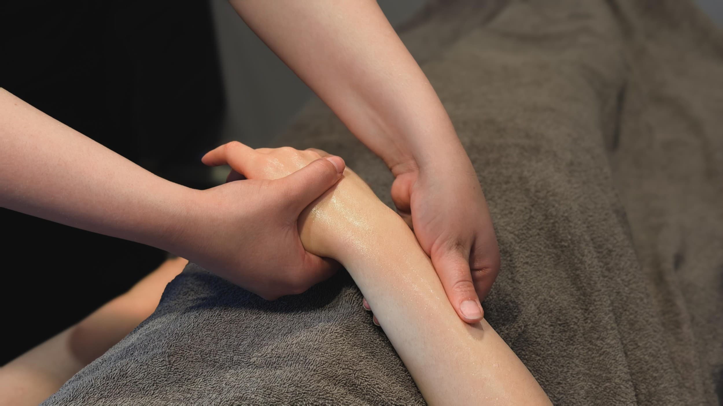 Фирменный малиновый ритуал в Meriton SPA