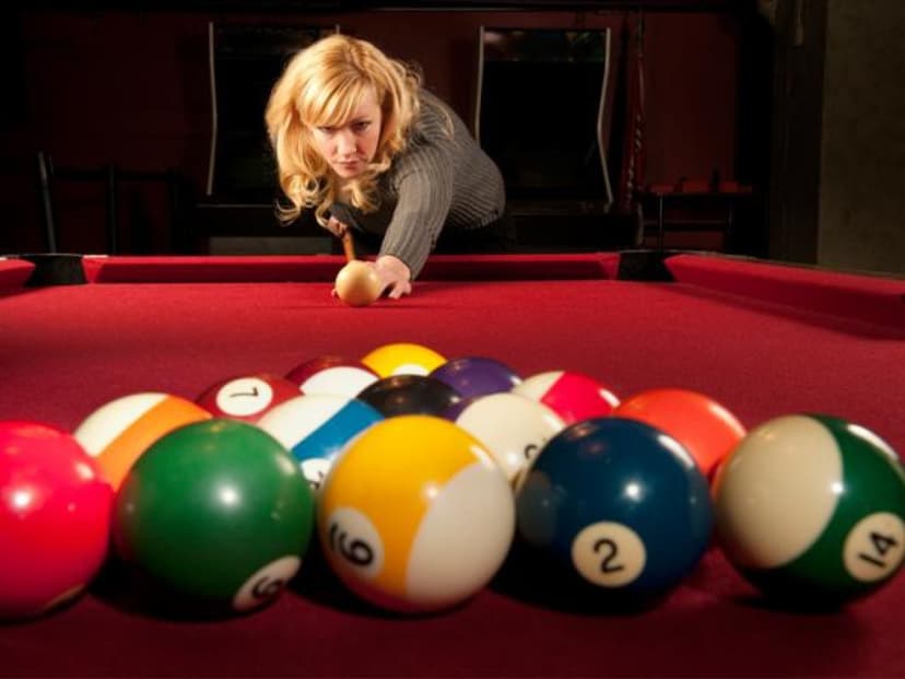 Piljardimäng Perona Bowlingus