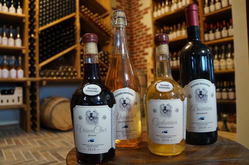 Seltskondlik Eesti veinide degustatsioon Murimäe Veinikeldris