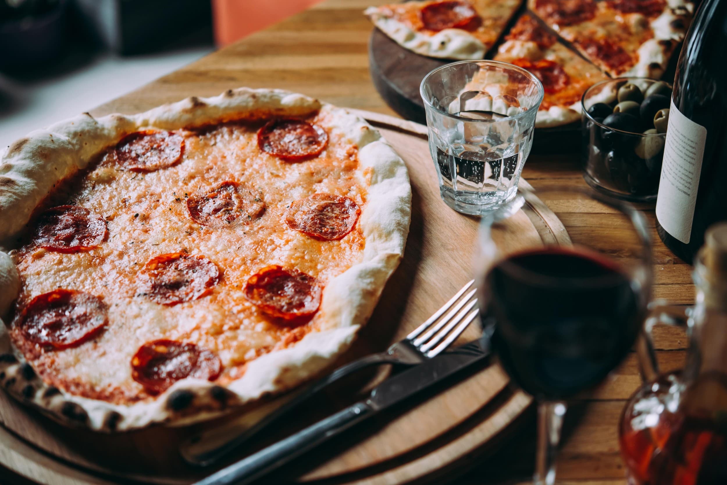 Kahekäiguline õhtusöök restoranis La Cucina & Pizzeria Napoletana | Kingitus