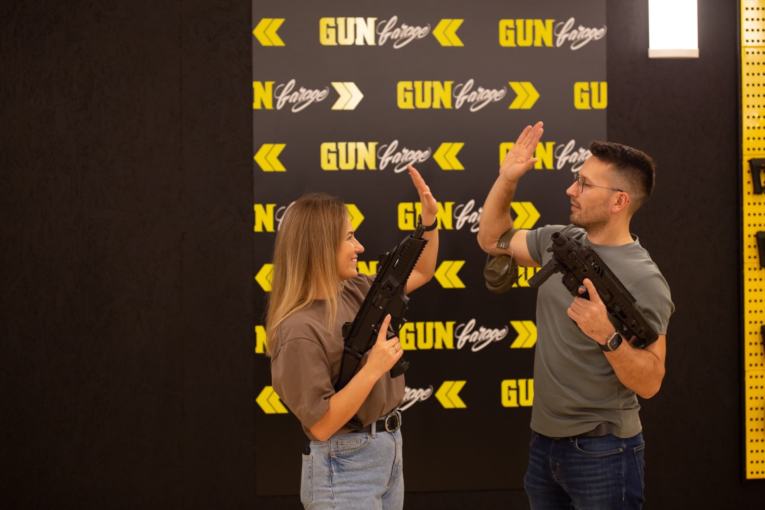 Пакет для стрельбы «с любимым человеком» в тире GunGarage | Kingitus