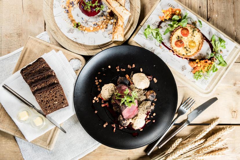 Maitserännak restoranis Farm