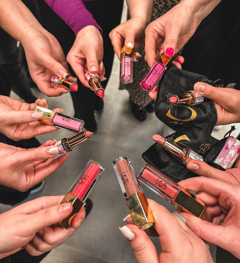 Huulepulga või huuleläike valmistamise töötuba kahele