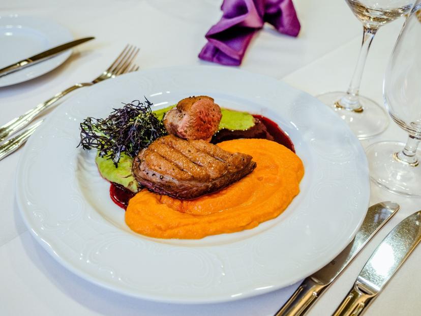 Õhtusöök ühele restoranis Scheeli