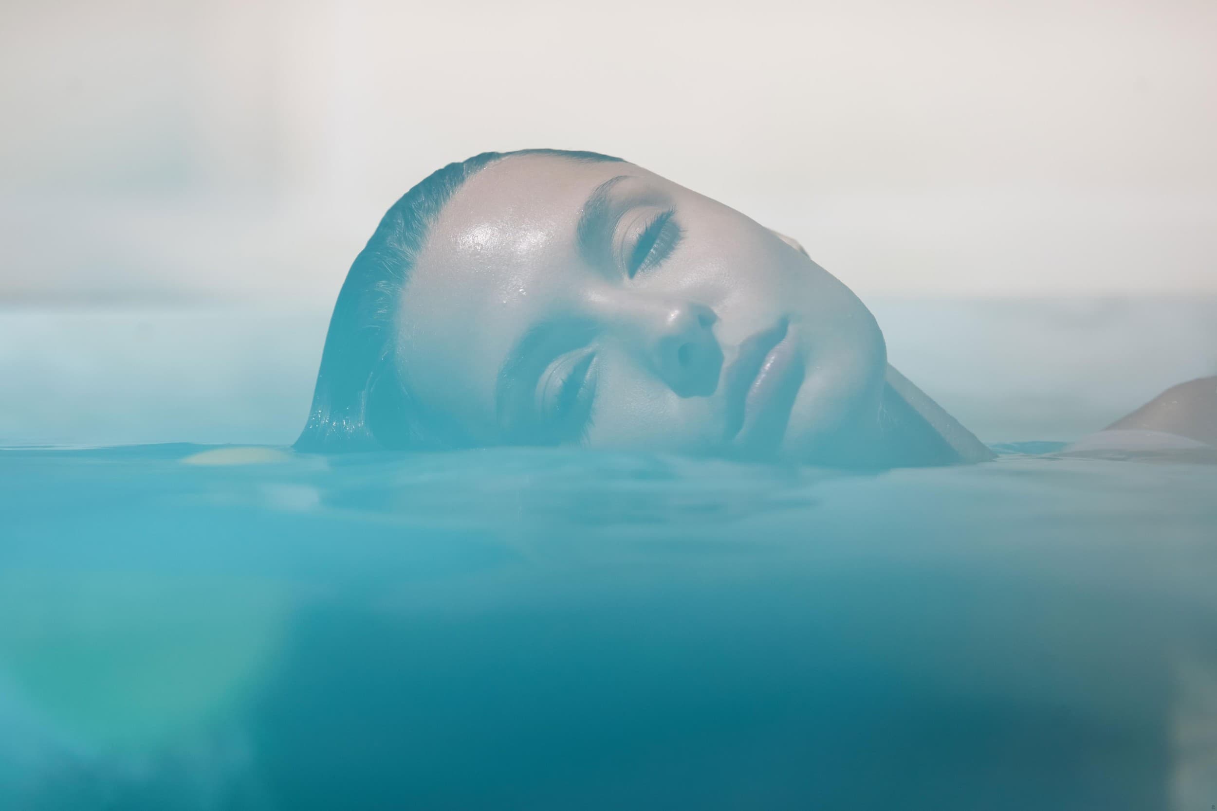 Floating elamus Flowdreamis – sügav lõõgastus kehale ja meelele | Kingitus